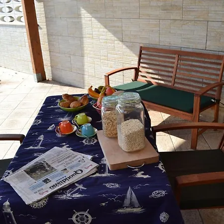 Vicino 5 Pax Apartment San Foca
